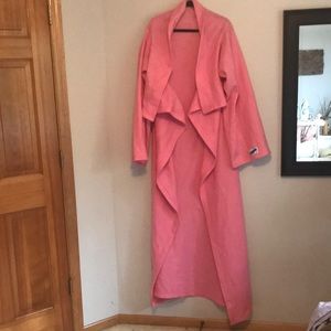 Yep a Snuggie. Great condition